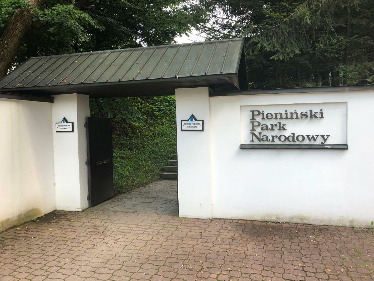 Gosciniec Pod Smrekami Panzió Czorsztyn Kültér fotó